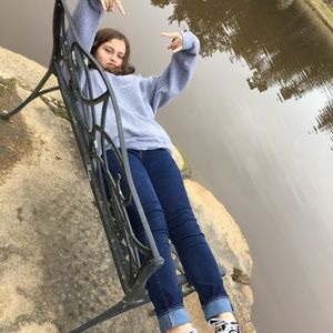 Meet your Posher, Harly